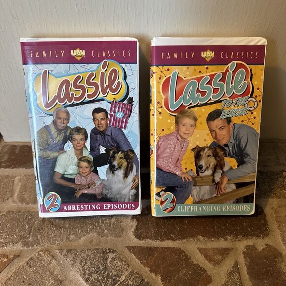 Lassie VHS Bundle To‎ Fetch A Thief & To The Rescue - Picture 1 of 10